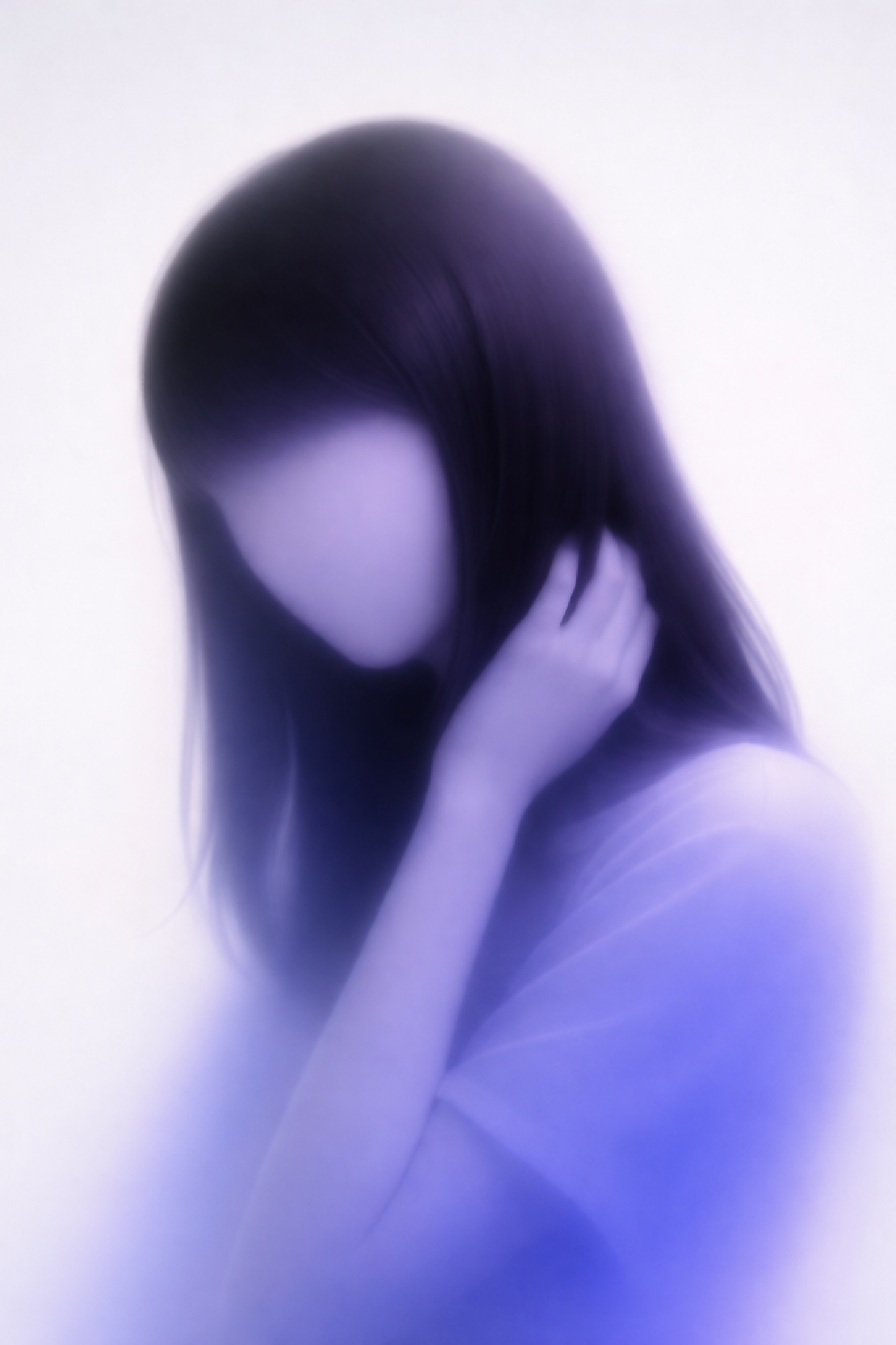 A minimalist, abstract portrait of a human-like figure